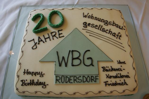 B&M gratuliert der WBG Rüdersdorf