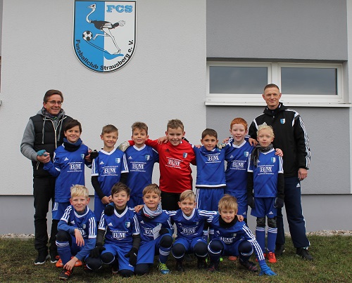 B&M als Trikotsponsor beim FC Strausberg